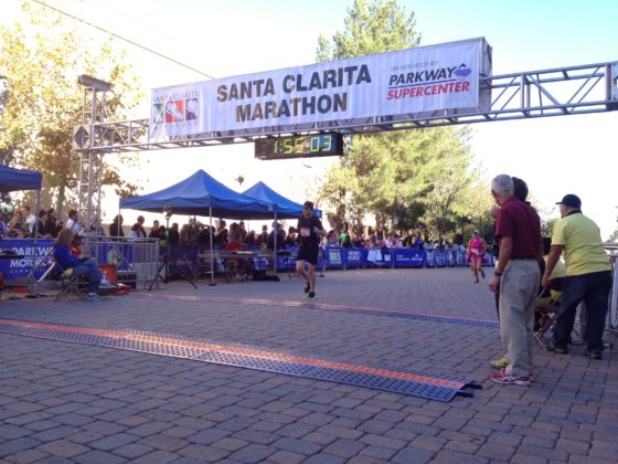 Santa Clarita Half 2012 2 560x420 - 2019 Santa Clarita Marathon Discount Code